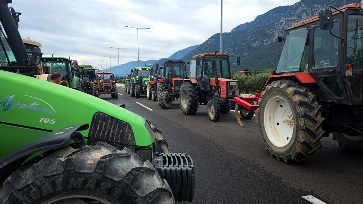 Κινητοποιήσεις αγροτοκτηνοτρόφων στο αεροδρόμιο Ηρακλείου