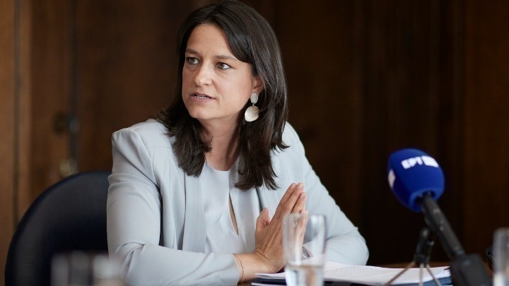 Ελλάδα: Η Υπουργός Εργασίας αναλύει τις επιτυχημένες μεταρρυθμίσεις