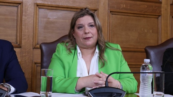 Αντιπαράθεση Συρεγγέλα - Κωνσταντοπούλου: Νέα επίθεση και αντίδραση