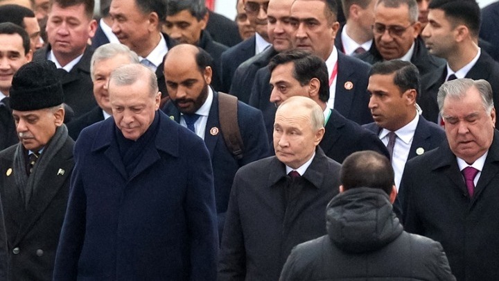 Ελπίζει ο Ερντογάν σε ειρηνευτικό σχέδιο για τον πόλεμο Ουκρανίας-Ρωσίας