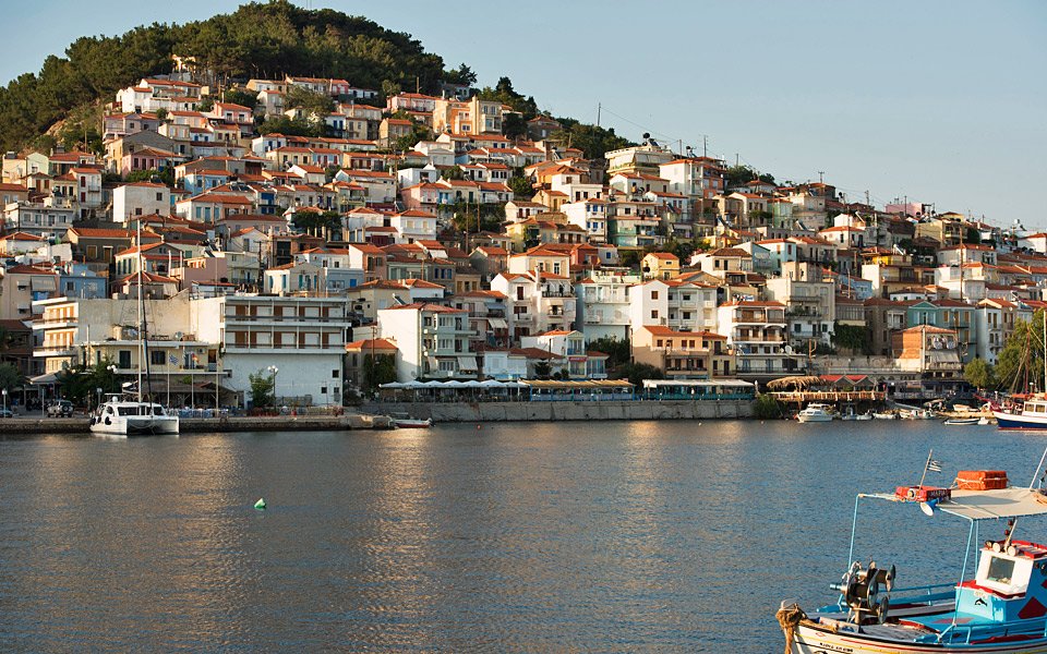 Αδήλωτα εισοδήματα από ξένους ιδιοκτήτες ακινήτων στην Ελλάδα