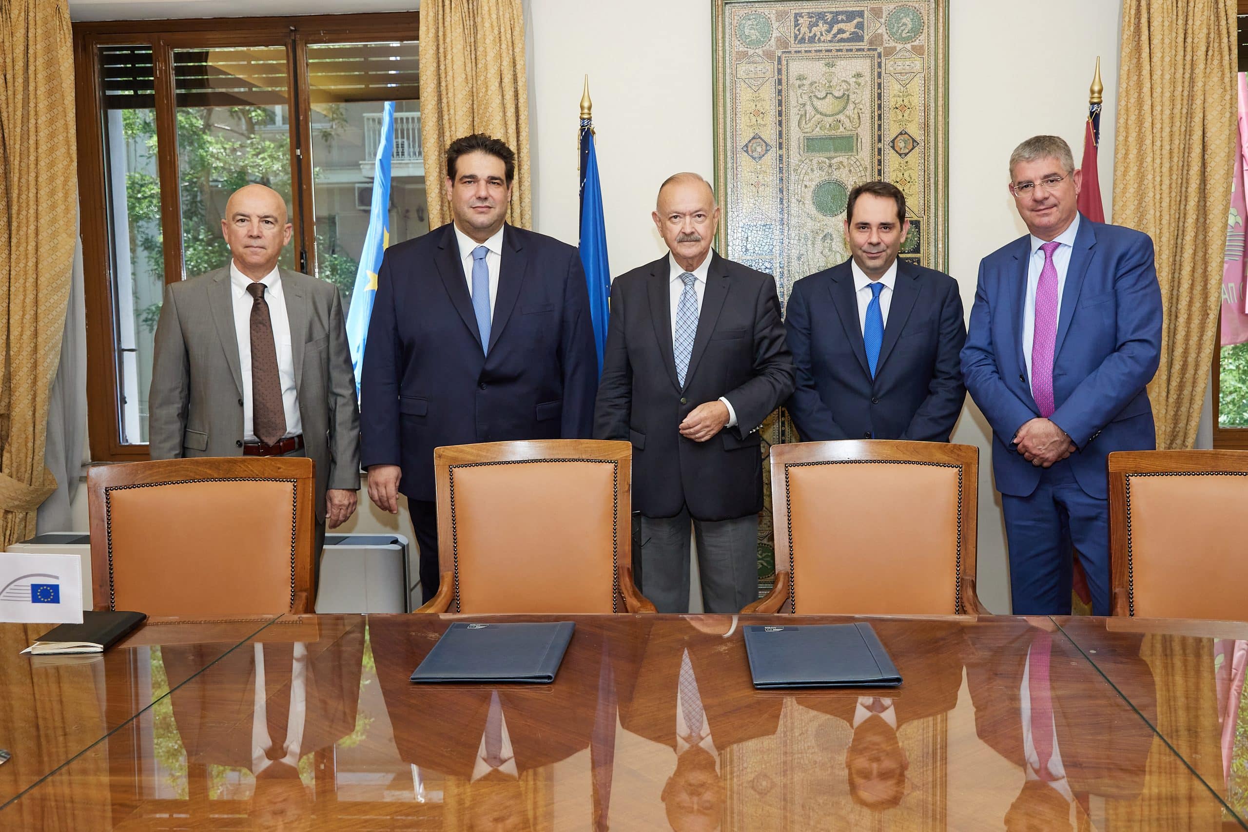 Η ΕΤΕπ επενδύει στην ανάπτυξη υποδομών φόρτισης ηλεκτρικών οχημάτων στην Ελλάδα και Κύπρο