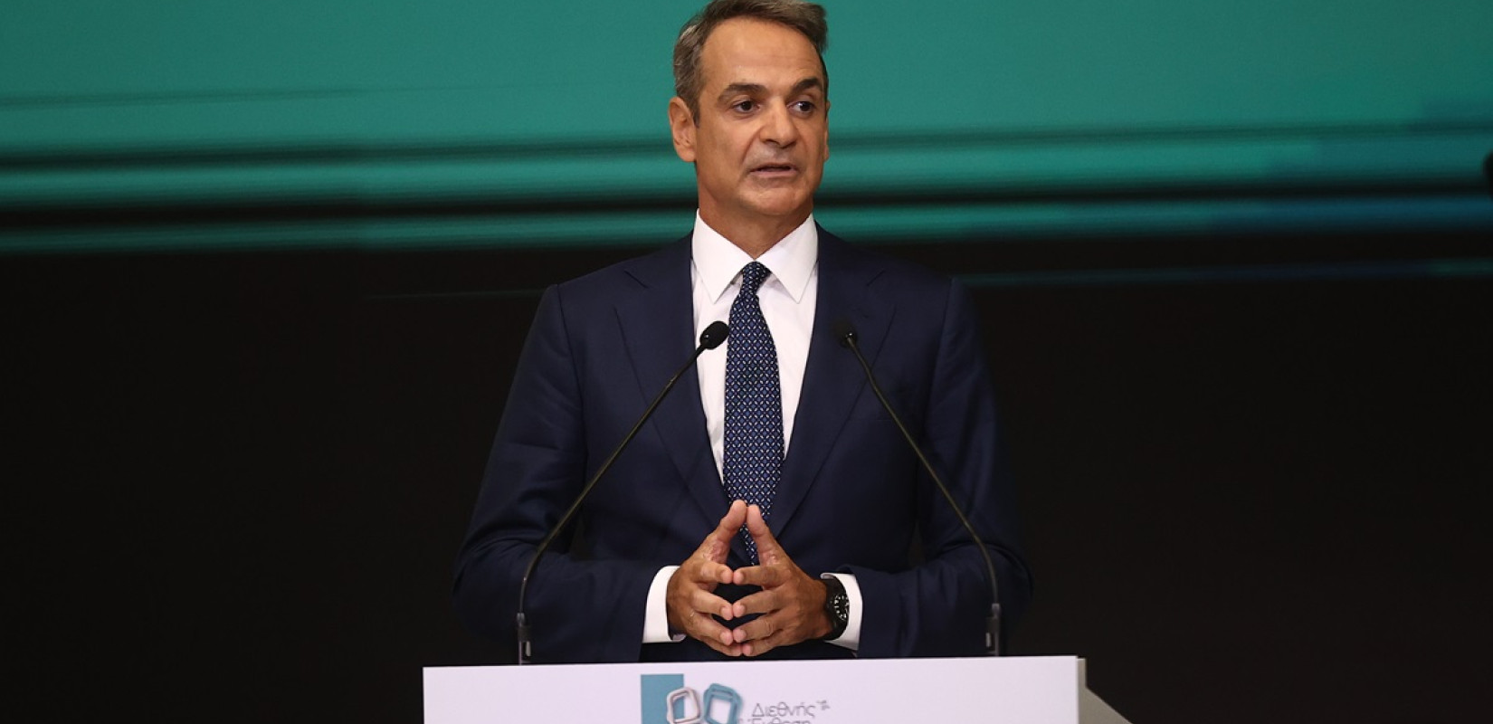 Μειώσεις φόρων και εισφορών από την κυβέρνηση μέχρι το 2026