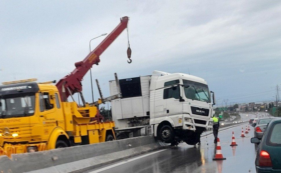 Θανατηφόρο τροχαίο στην Εγνατία Οδό: Ένας νεκρός και ένας σοβαρά τραυματίας